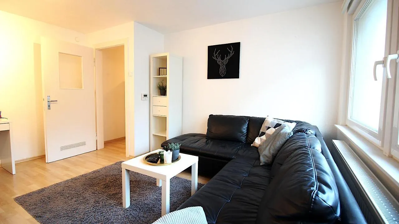 Ferienwohnung Charming & Cozy Retreat For 2 - Near Ringpark Würzburg