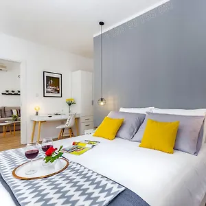Terra I & Ii Apartment Rijeka